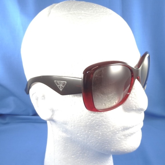 Prada SPR 32P MAX-0A7 Oversized Sunglasses - Picture 1 of 8